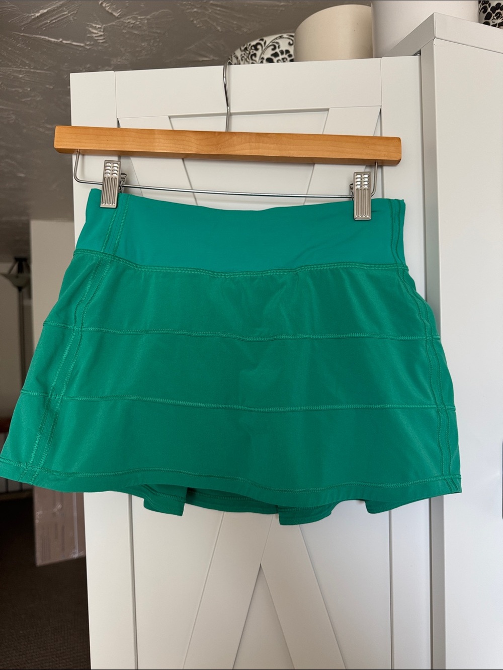 Lululemon Green Women's Athletic/Tennis Skort